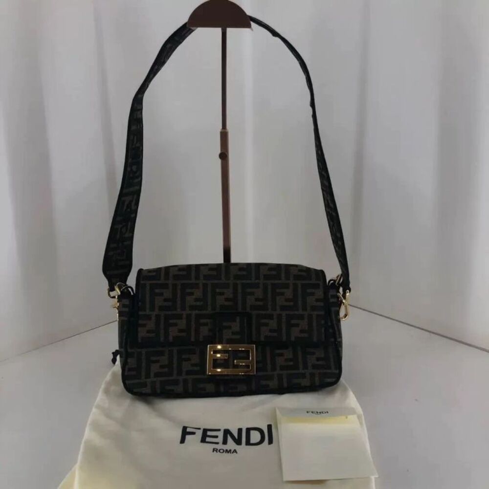 Fendi Women Pre-Loved Bag Very Good Condition